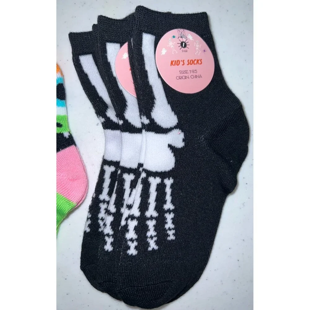 9 Pair Kids Socks Fun Halloween Designs 3-Packs each Design Size 7-8.5